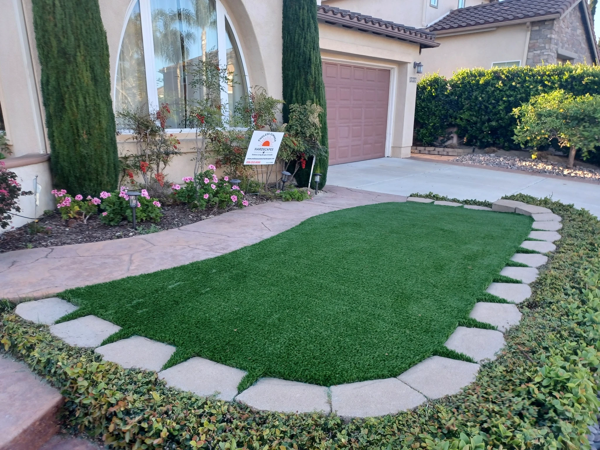 Modern driveway paving solutions featuring high-load-bearing interlocking stones and a multi-layered aggregate base designed to prevent shifting and handle heavy SUV traffic.